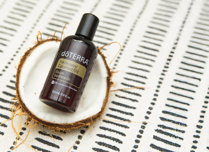 Frakcionovaný kokosový olej (Fractionated Coconut Oil)